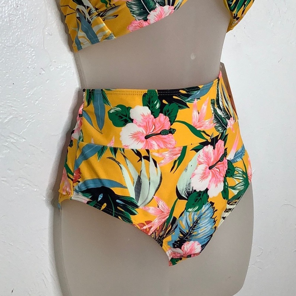 Beach Joy Bikini Tropical High waisted bikini size small NWT - Picture 4 of 16